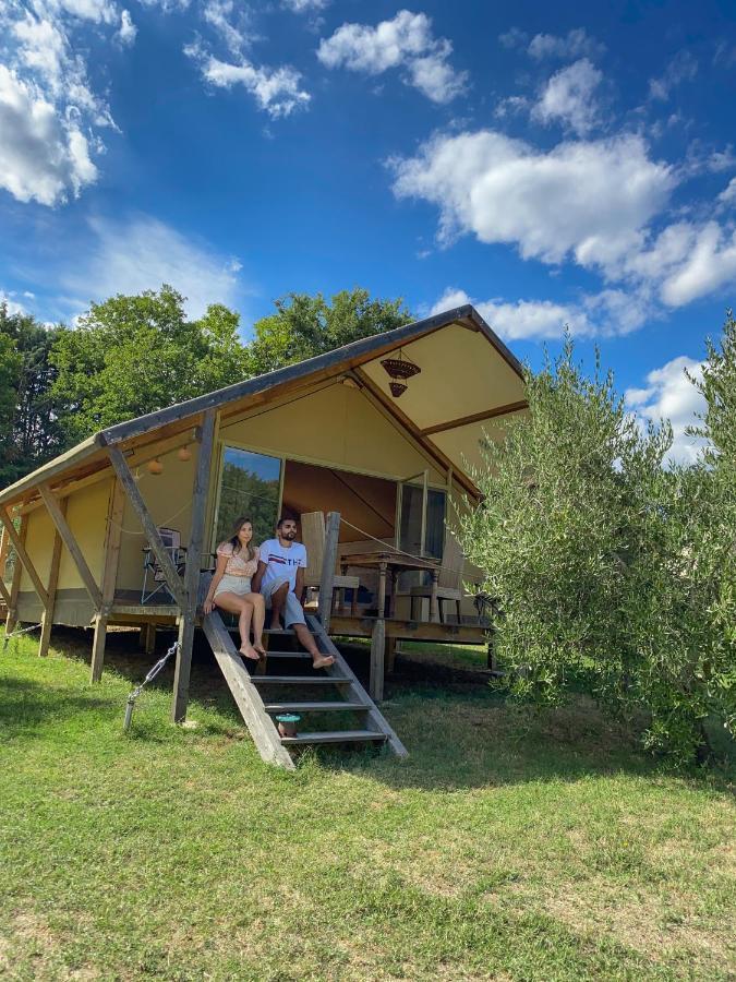 Glamping In Toscana, Luxury Tents In Agriturismo Biologico ソラーノ エクステリア 写真