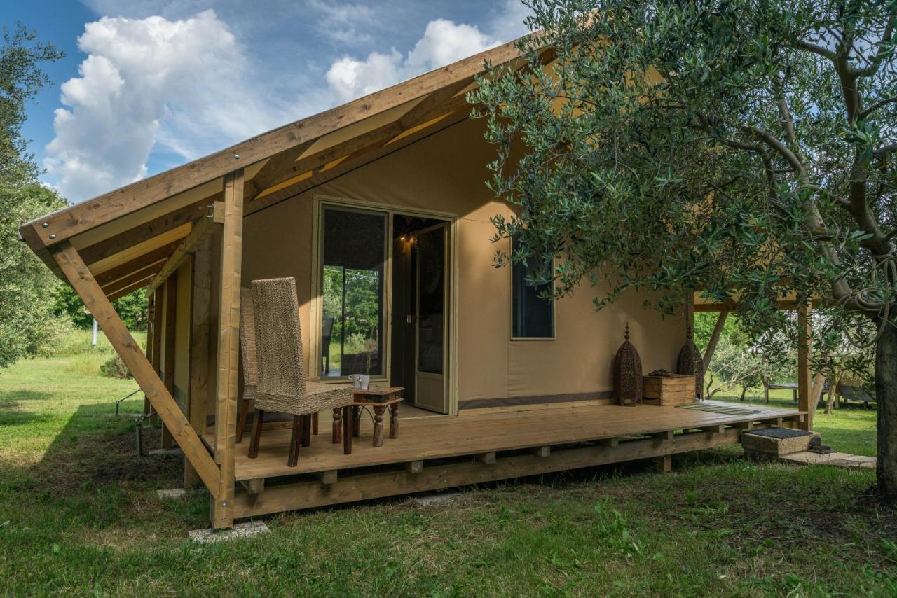 Glamping In Toscana, Luxury Tents In Agriturismo Biologico ソラーノ エクステリア 写真