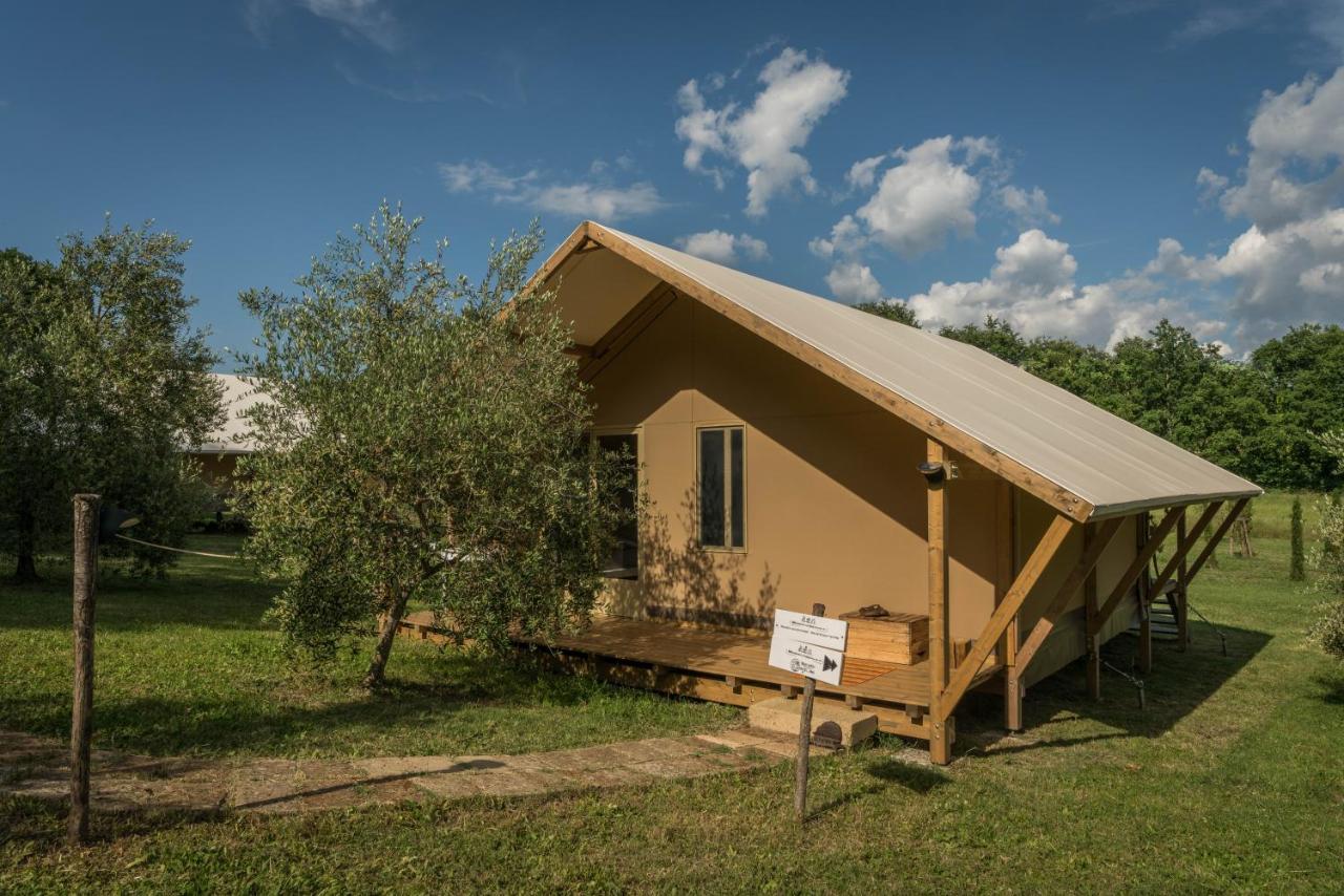 Glamping In Toscana, Luxury Tents In Agriturismo Biologico ソラーノ エクステリア 写真