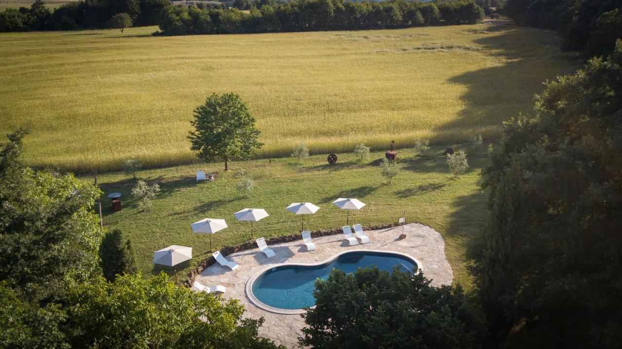 Glamping In Toscana, Luxury Tents In Agriturismo Biologico ソラーノ エクステリア 写真