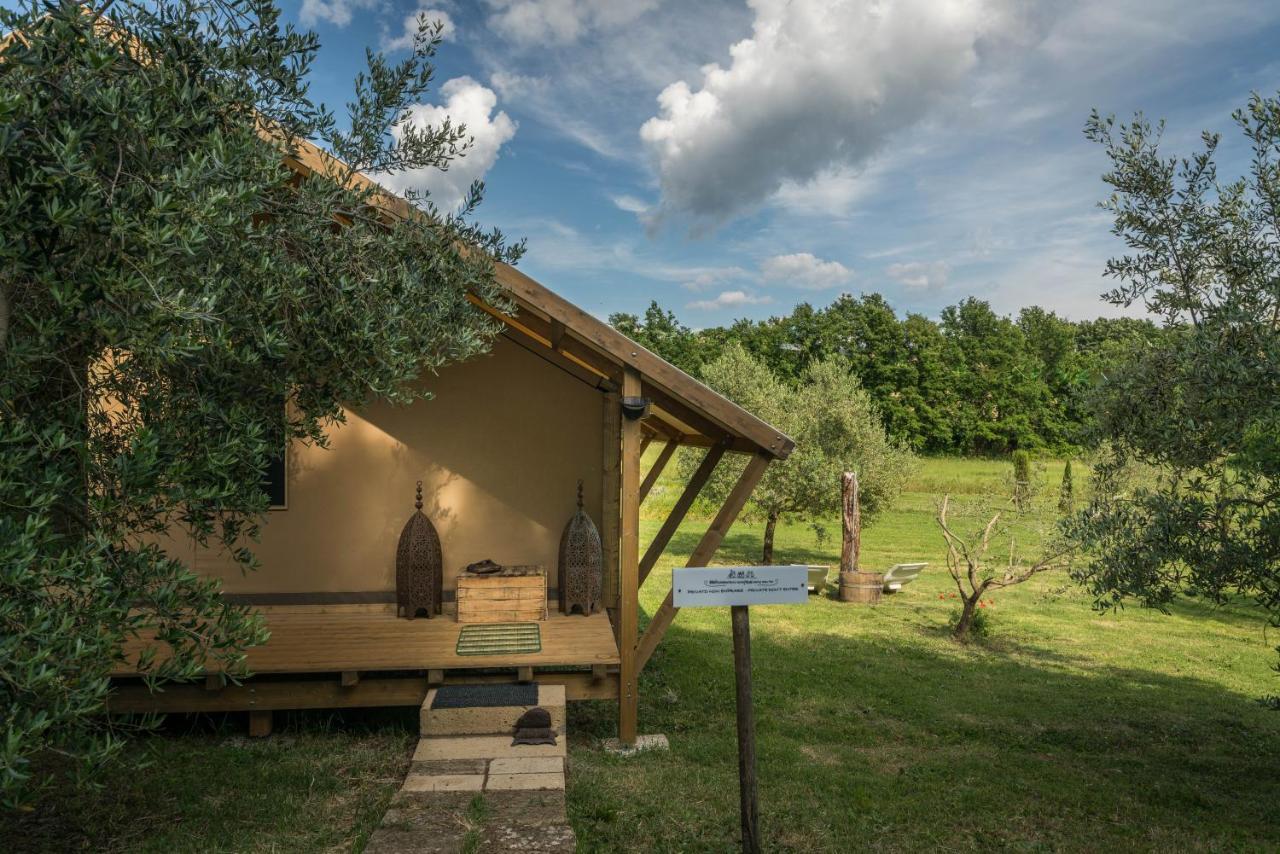 Glamping In Toscana, Luxury Tents In Agriturismo Biologico ソラーノ エクステリア 写真